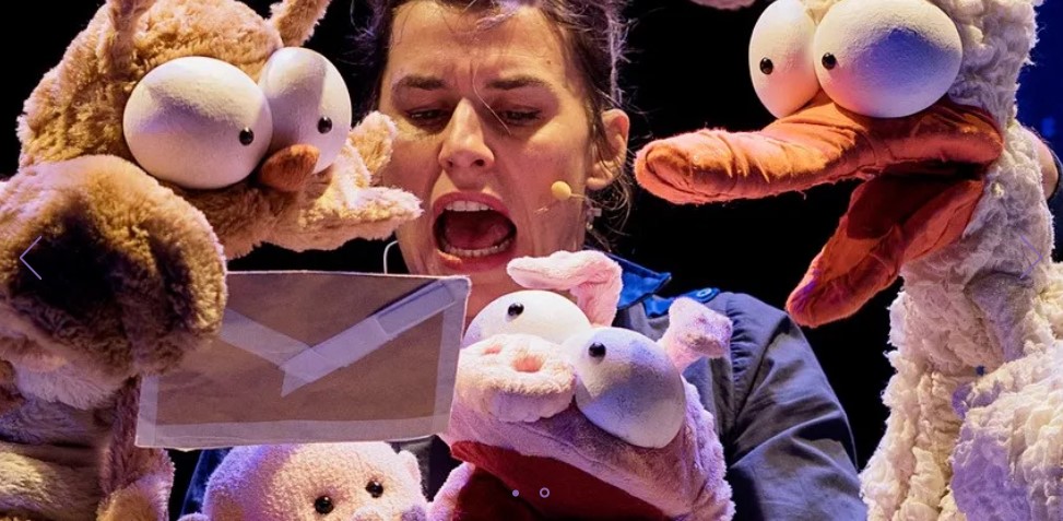 Spectacles à Genève-Un bébé à livrer Un bébé à livrer